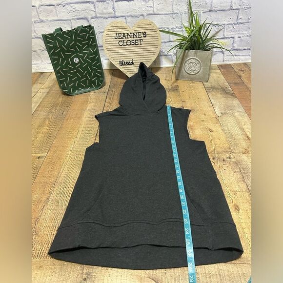 Lululemon Blissed Out Sleeveless Hoodie - Picture 13 of 13